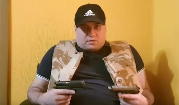 Блогер Квадрат похитил мужчину и 4 дня транслировал его пытки в YouTube