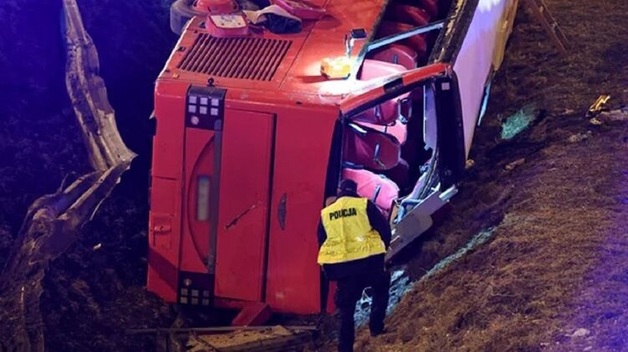 В Польше во время аварии рейсового автобуса погибли шесть украинцев