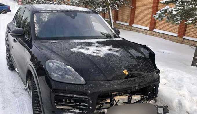 Нетрезвая девушка на Porsche сбила ребёнка в Москве