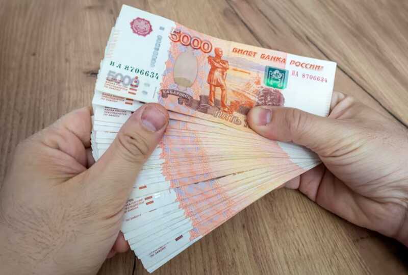 В «Москва-Сити» гражданин Китая обманул жителя Кыргызстана на 10 миллионов рублей при сделке с криптовалютой