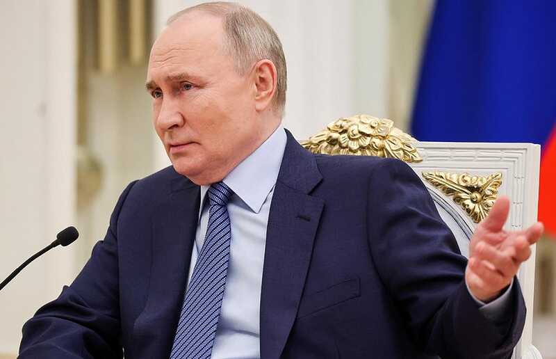 Путин предлагает США прекратить военные действия и завершить войну на условиях России