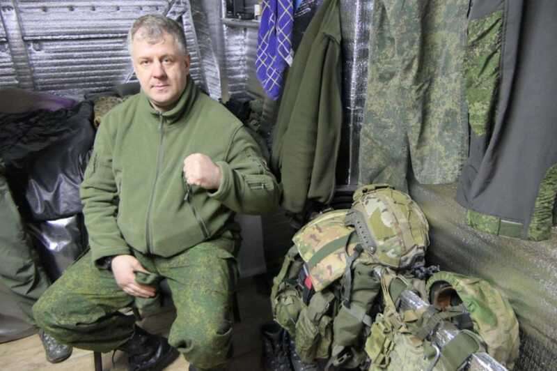 Председатель красноярских единороссов выдавал себя за участника "СВО", чтобы получить должность в органах власти