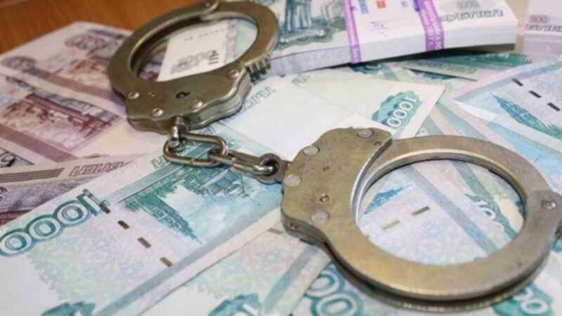 Скандально известный следователь из Химок Виталий Савченко был арестован по обвинению в получении взятки