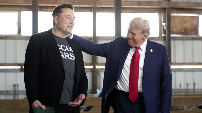 На прощальном мероприятии Дональд Трамп назвал Маска выдающимся лидером в бизнесе