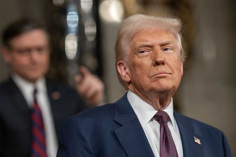 Трамп предложил Макрону и его супруге совет после инцидента с пощечиной