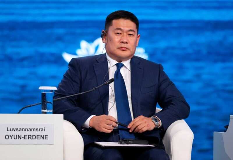 Премьер-министр Монголии Оюун-Эрдэнэ подал в отставку после утраты доверия парламента