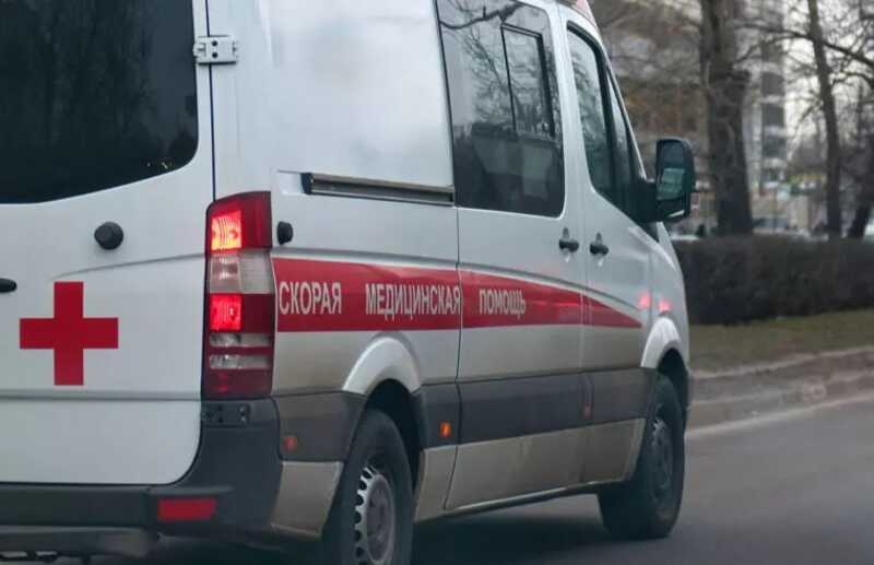В московском офисе женщина ошпарила коллегу кипятком и ударила ее кружкой по голове