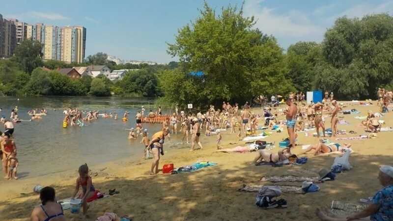 В результате удара дрона по городскому пляжу в Курске погибли три человека