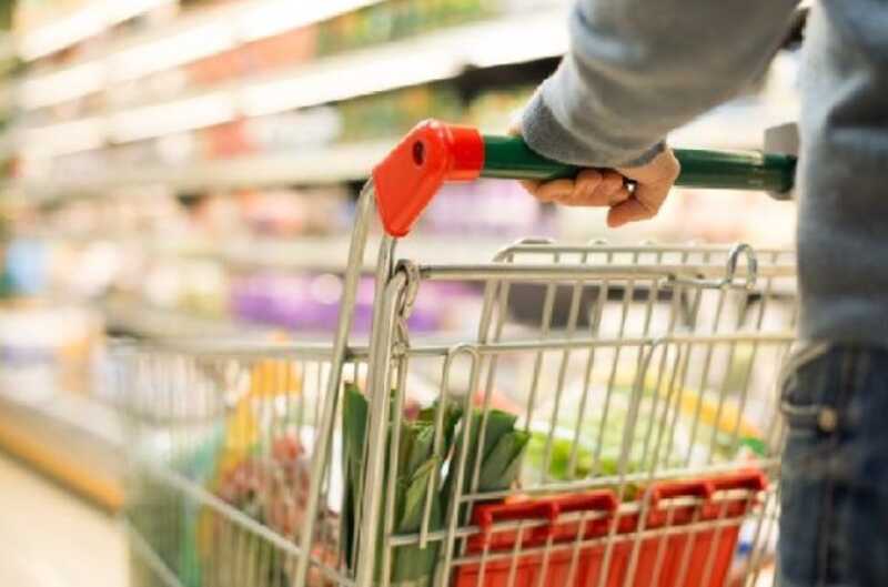 Росстат отметил внезапное увеличение цен на продукты и бытовые товары