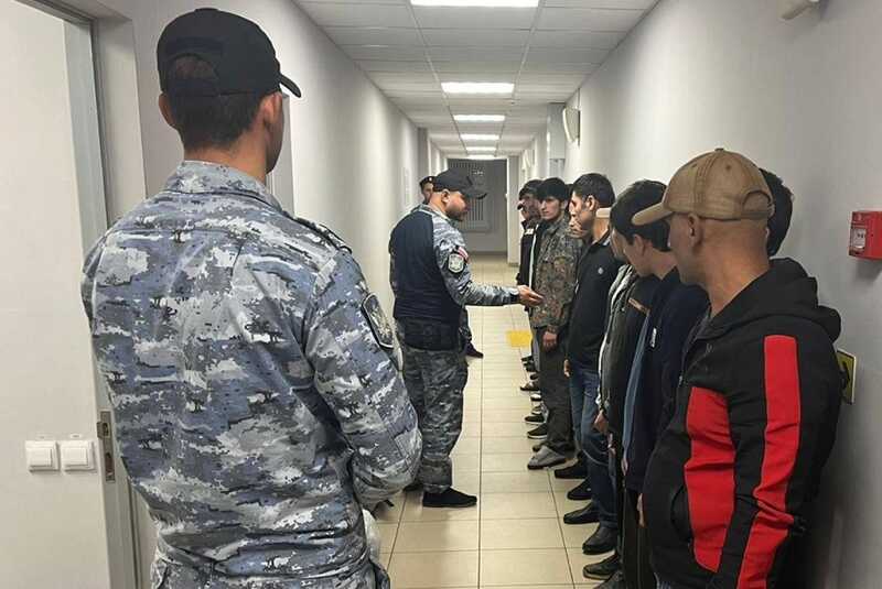 В Челябинске и Петербурге проводятся облавы для розыска новобранцев на войну