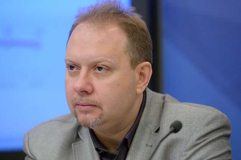 Депутат Олег Матвейчев настоял на том, чтобы не искать «ничего» на сайтах экстремистской направленности