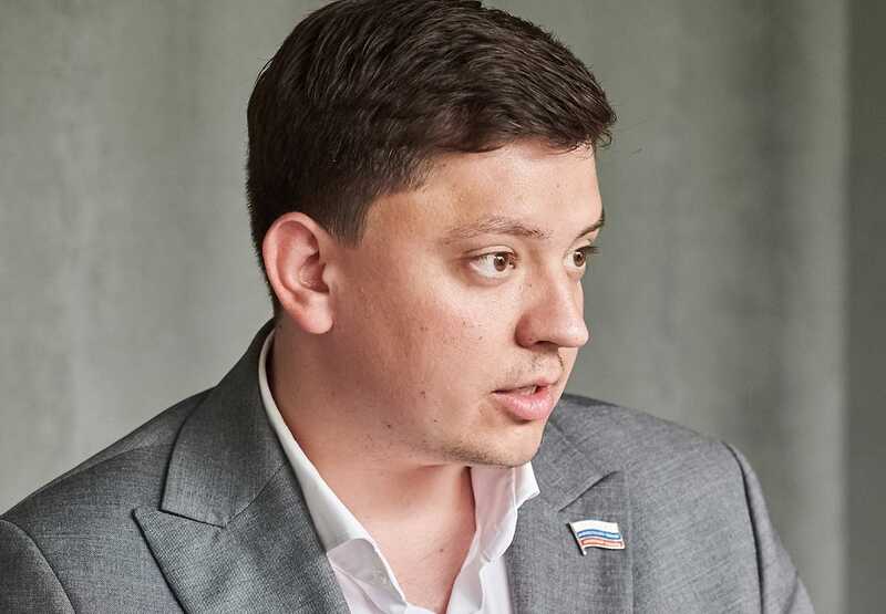 Депутат Даниил Литвинов организовал масштабные поиски пропавшей кошки главы Иркутской области Игоря Кобзева