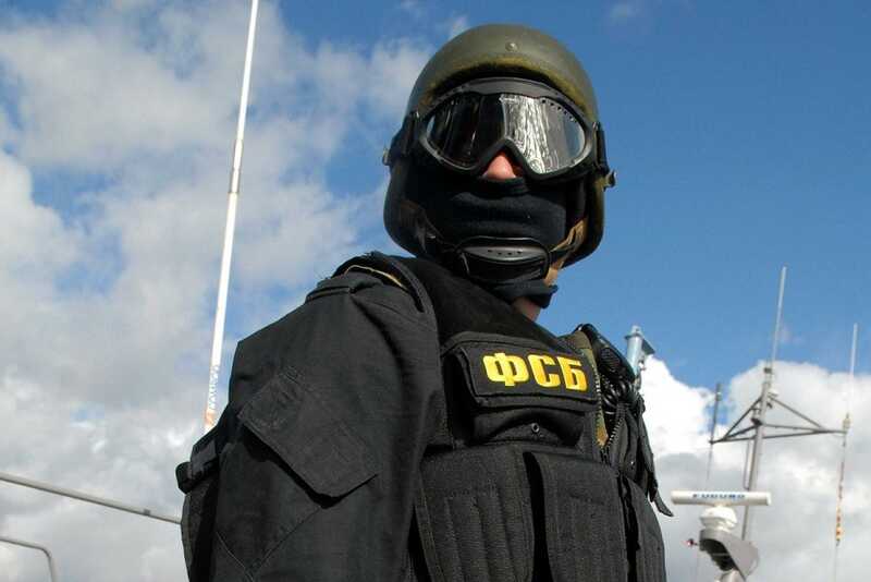 В Петербурге после обыска ФСБ активистку Елену Попову забрали в больницу