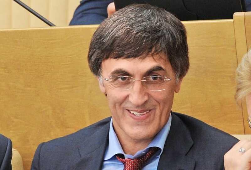 Депутат в бегах Магомед Гаджиев лишится имущества на 2 миллиарда рублей по иску прокуратуры