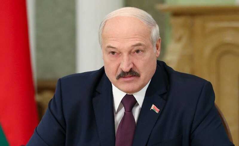 Александр Лукашенко прошёл медицинское обследование и заявил, что совершенно здоров