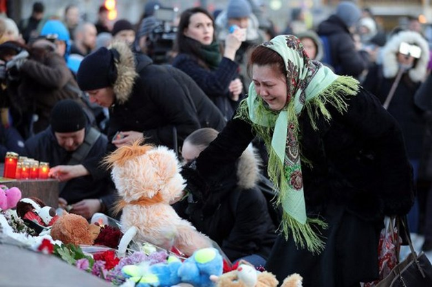 В Москве и Петербурге прошли масштабные акции в память о погибших в Кемерово