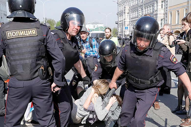 В мэрии Москвы заявили, что не привлекали казаков к охране порядка на акции 5 мая