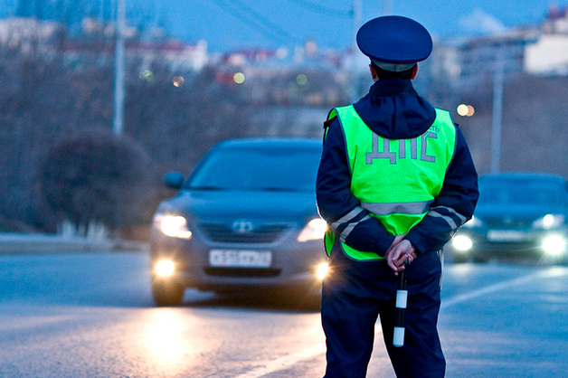 «Устроил настоящую травлю». Командир взвода ДПС на Кубани вымогал деньги у подчиненных, готовящихся к пенсии