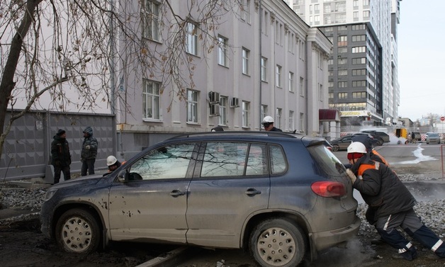 Водителям, у которых нет гаража, хотят запретить покупать машины