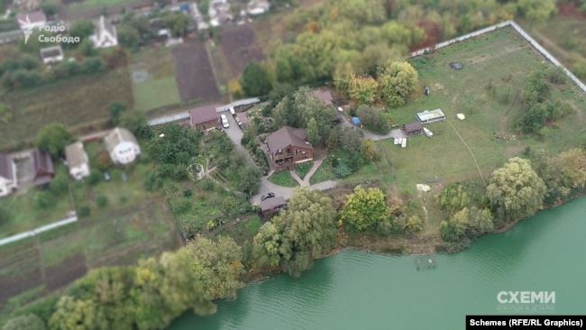 У Гребінках в Ірини Наумової три земельні ділянки в мальовничому куточку на березі річки Протока