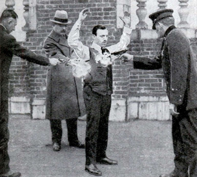 Casimir Zeglen during one of his public tests, photo: public domain