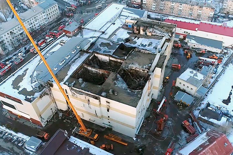 Пожар в торговом центре «Зимняя вишня» Пожар в торговом центре «Зимняя вишня»