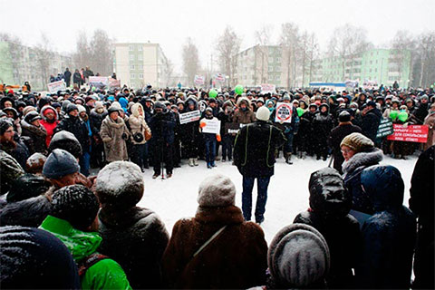 4 марта в подмосковном Клину на митинг против свалки собралось более 4000 человек