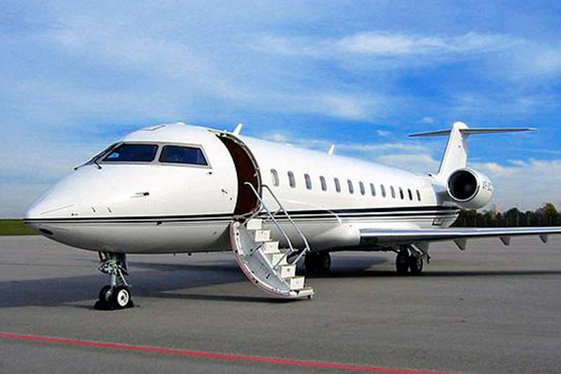 Bombardier Challenger 850 Bombardier Challenger 850