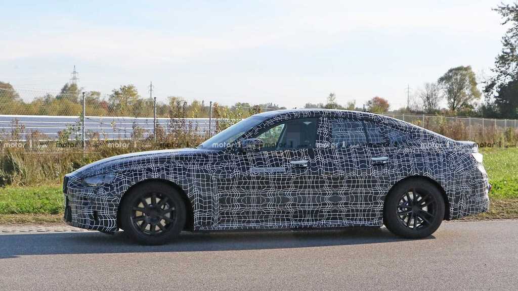 BMW i4