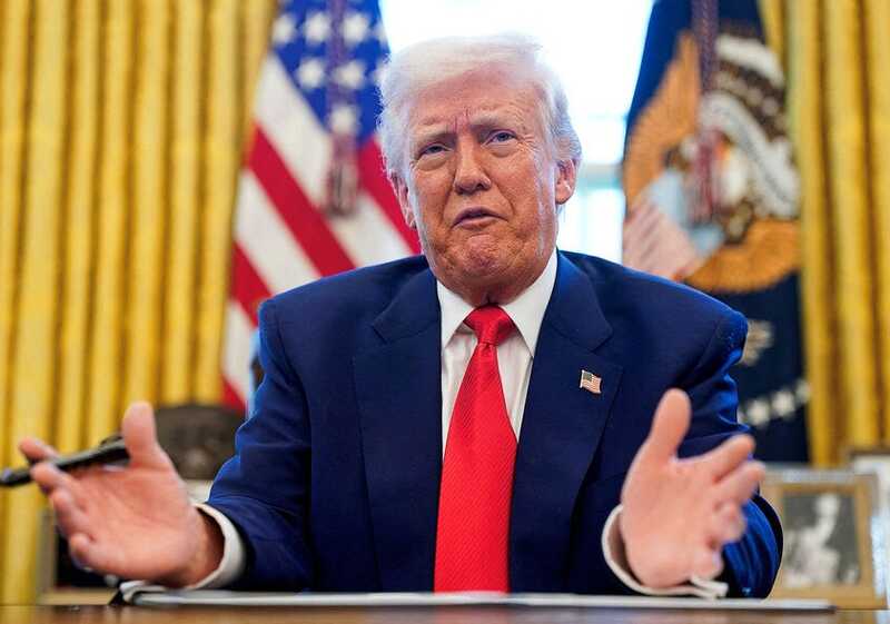 Трамп обвинил Путина в затягивании войны и призвал "изменить подход"