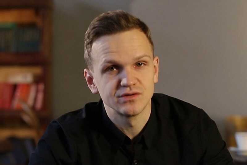 Блогер Дмитрий Ларин заявил о своём намерении отказаться от российского гражданства