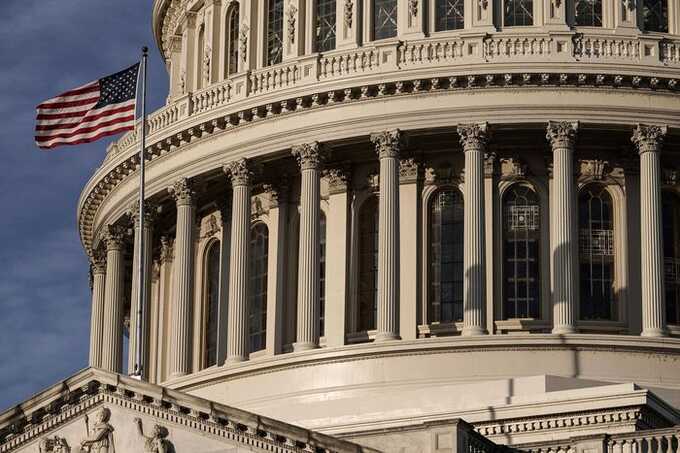 Сенат США отложил рассмотрение санкций против России
