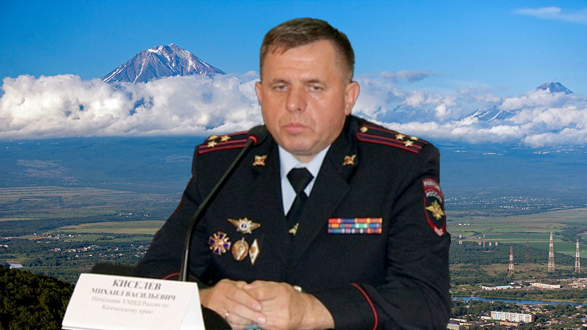 Капитаны против генералов Капитаны против генералов